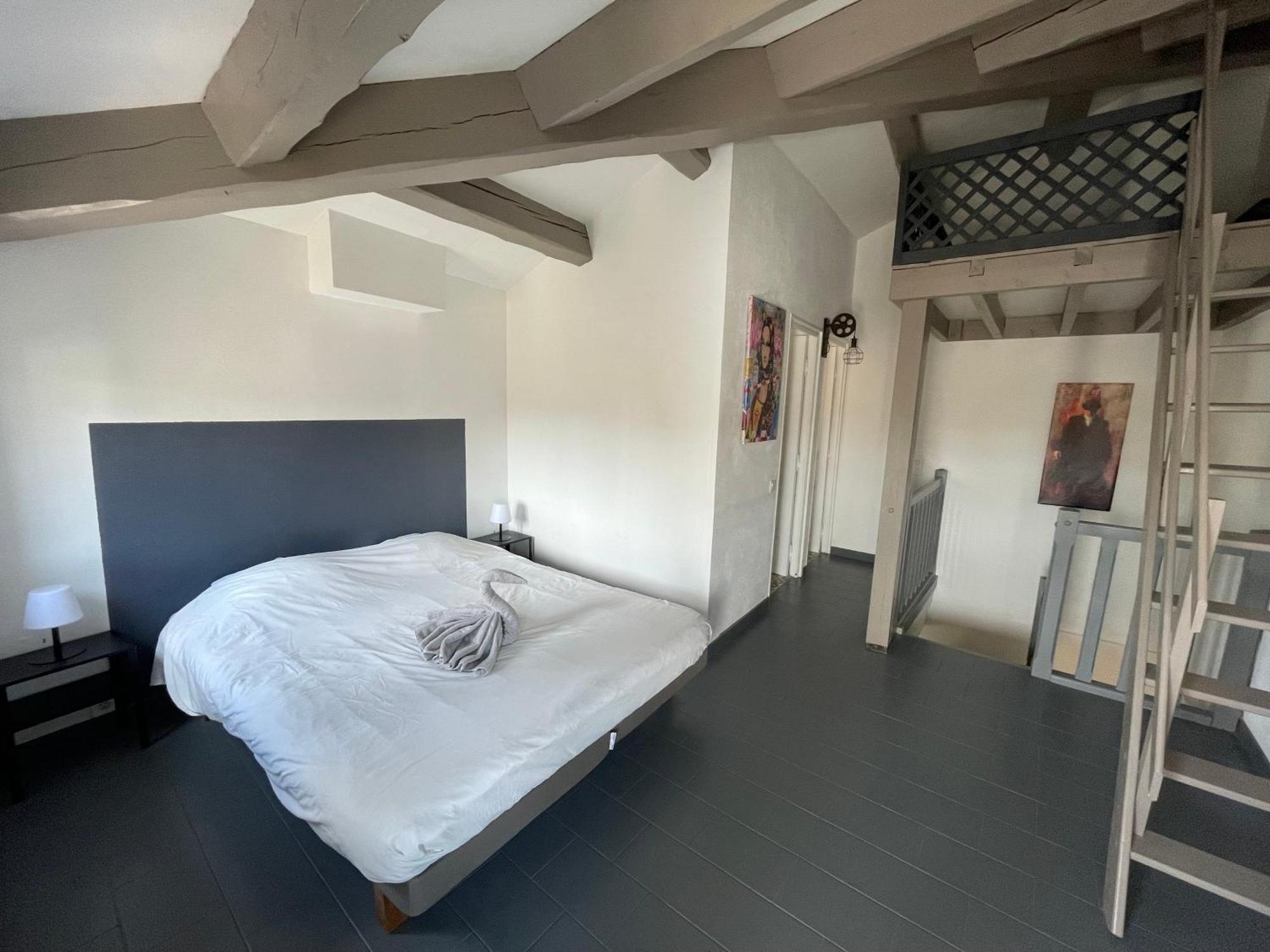 Maison De Village Avec Balcon Rooftop Maillane 외부 사진